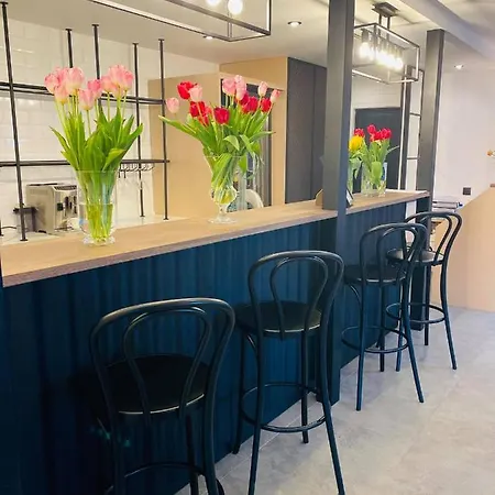 Astra Tajemniczy Ogrod 2* Πόζναν