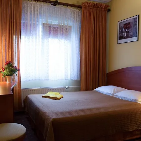 Astra Tajemniczy Ogrod 2* Πόζναν