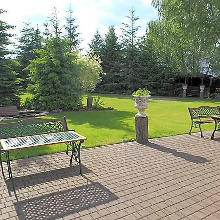 Astra Tajemniczy Ogrod Hotel 2*