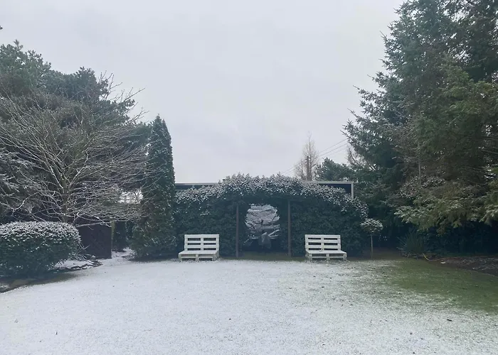 فندق Astra Tajemniczy Ogrod بوزنان