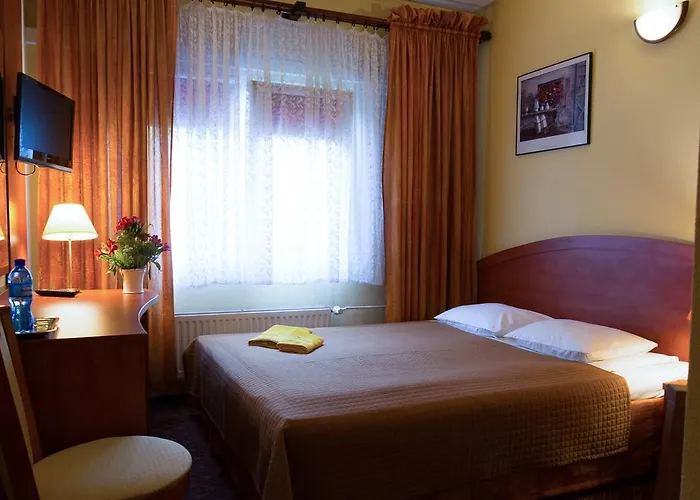 Astra Tajemniczy Ogrod 2* بوزنان