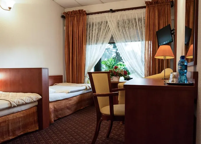 Astra Tajemniczy Ogrod 2* بوزنان